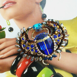 Sapphire scarab