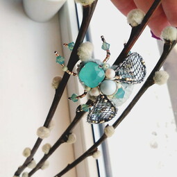 Cyan fly