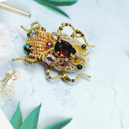 Gold bug