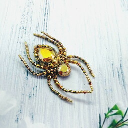Gold spider
