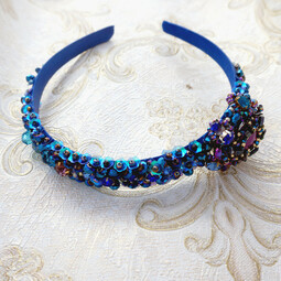 Hair rim with a flower