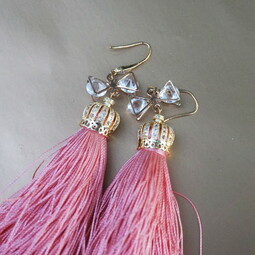 Tassels and bows